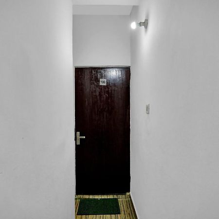 Hotel Collection O Jps Near Pvr Vikaspuri Delhi Exteriér fotografie