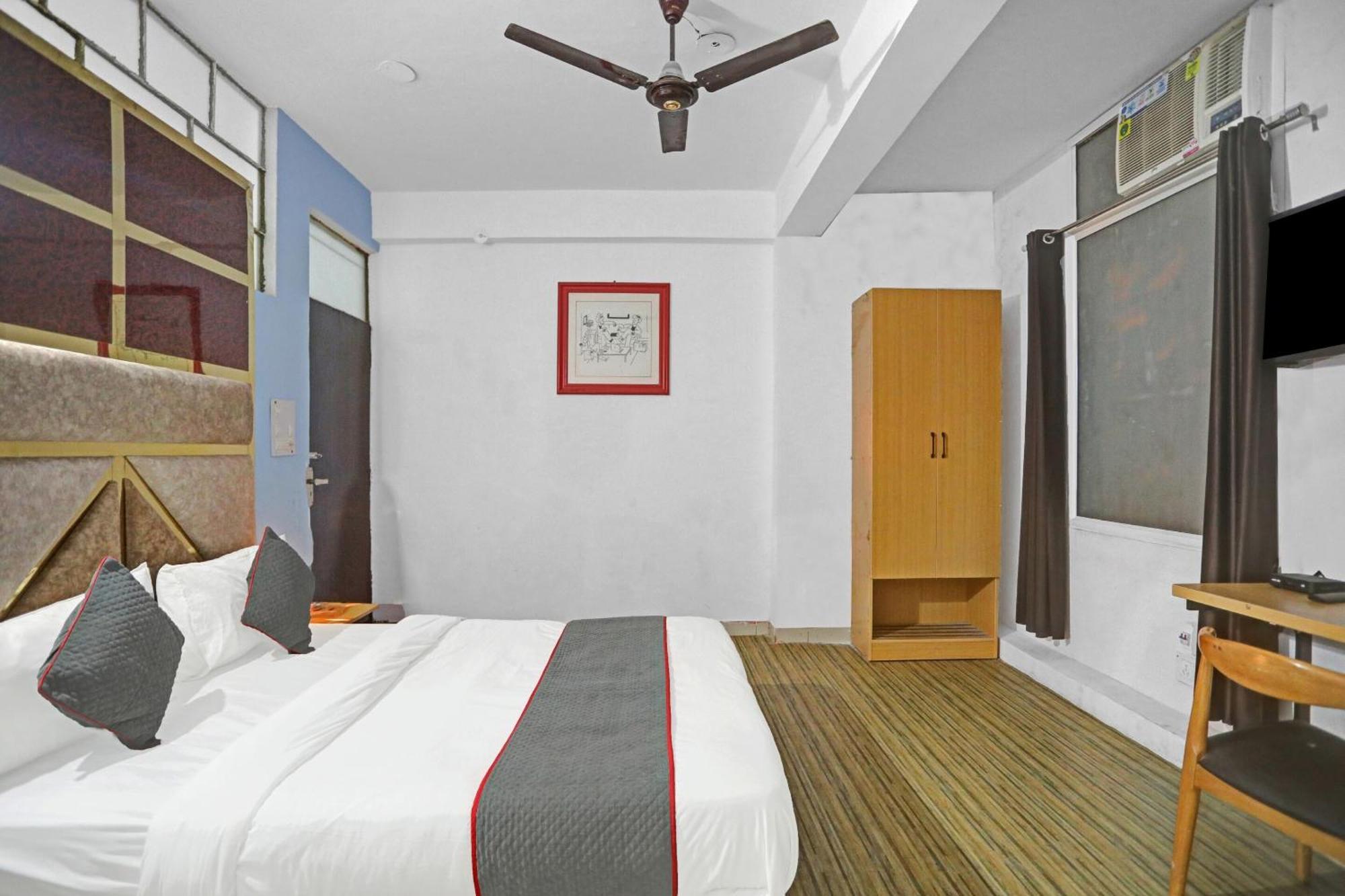 Hotel Collection O Jps Near Pvr Vikaspuri Delhi Exteriér fotografie
